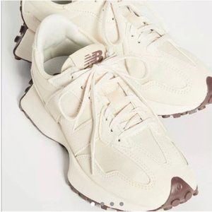 New Balance 327 Angora Sea Salt